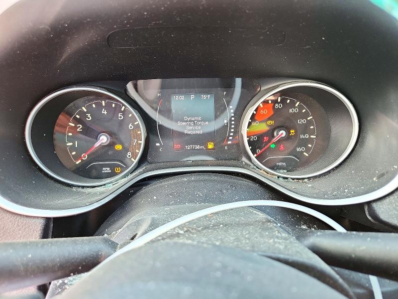 Снимка 9 от търг – 2017 JEEP COMPASS с VIN 3C4NJCBB4HT694063