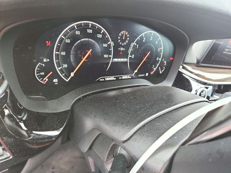 Снимка 9 от търг – 2019 BMW M550XI с VIN WBAJB9C56KB288959