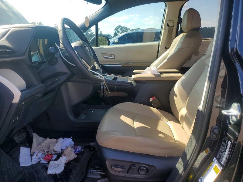 Фото 7 с аукциона – 2021 TOYOTA SIENNA с VIN 5TDYRKEC8MS073305