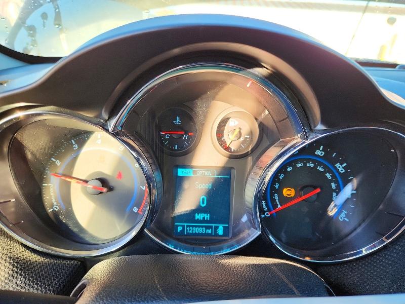 Photo 9 from auction – 2014 CHEVROLET CRUZE with VIN 1G1PC5SB3E7202386