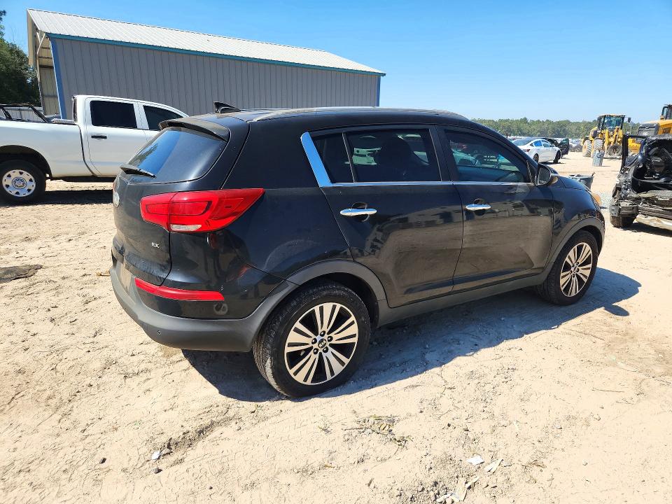 Фото 3 с аукциона – 2014 KIA SPORTAGE с VIN KNDPC3AC3E7611865
