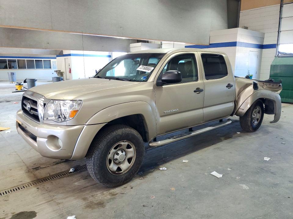 TOYOTA TACOMA 2005 с VIN 5TEKU72N55Z004907 - Снимка от търг