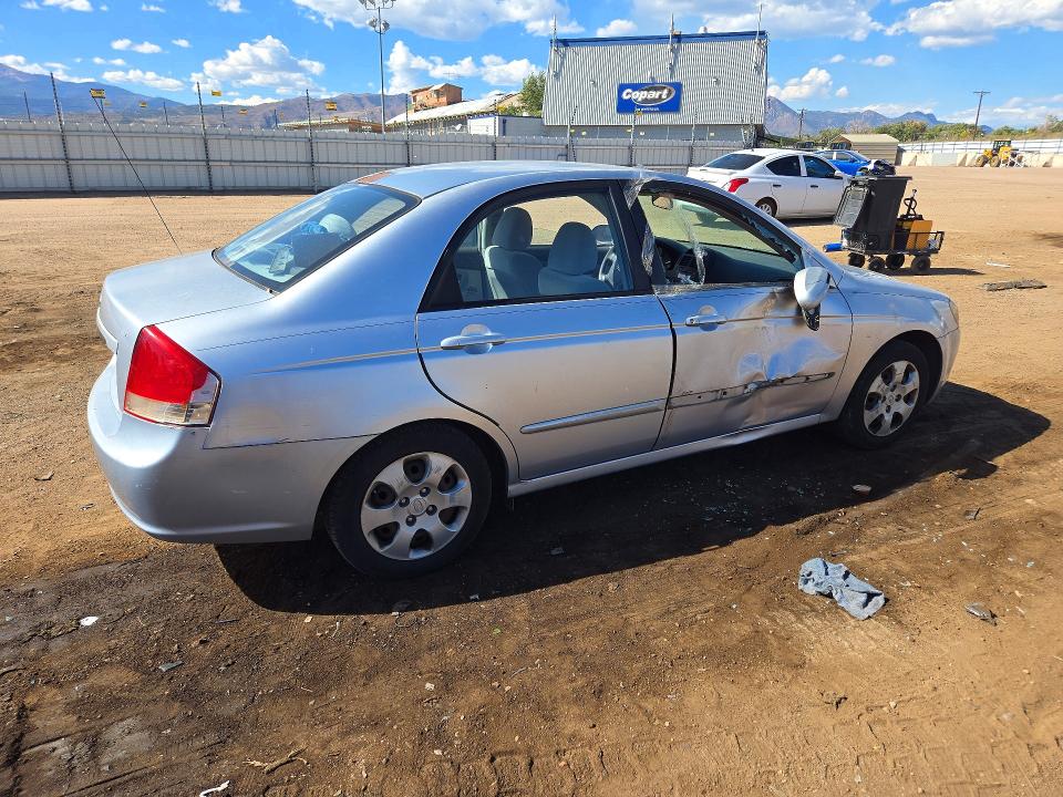 Снимка 3 от търг – 2007 KIA SPECTRA с VIN KNAFE121775431758
