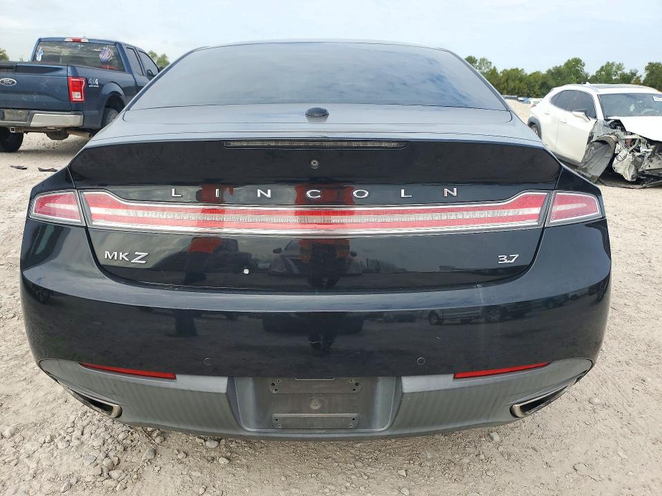 Снимка 6 от търг – 2015 LINCOLN MKZ с VIN 3LN6L2GK0FR616094