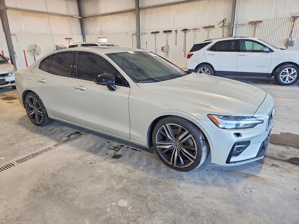 Photo 4 from auction – 2019 VOLVO S60 with VIN 7JRA22TM7KG014000