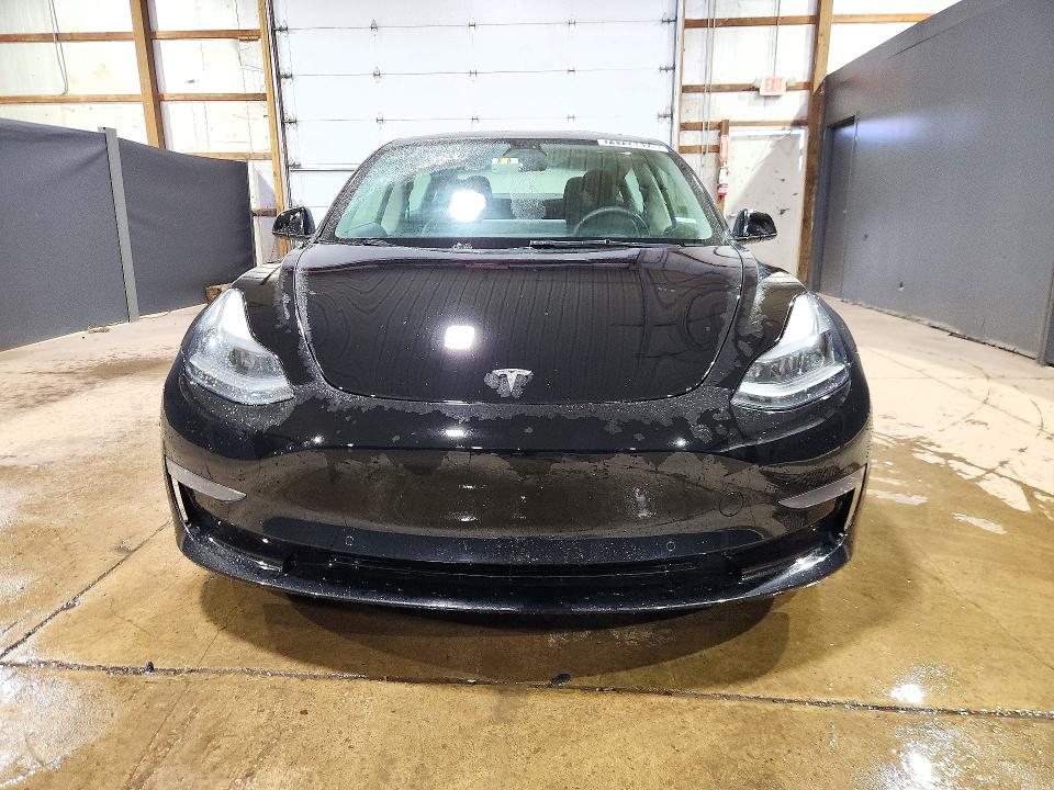 Photo 5 from auction – 2022 TESLA MODEL 3 with VIN 5YJ3E1EA3NF289972