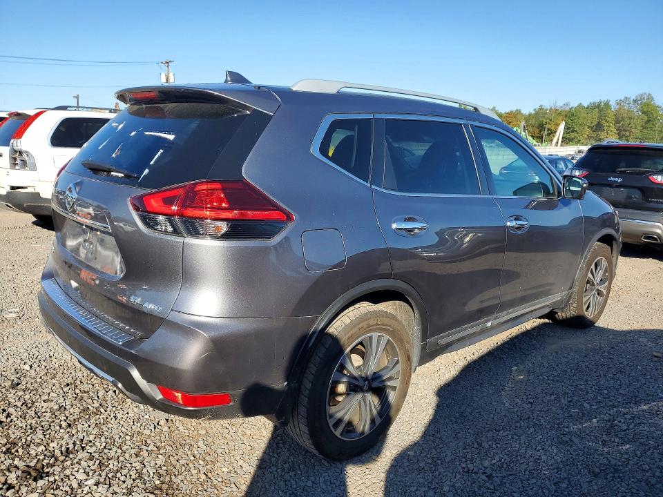 Снимка 3 от търг – 2017 NISSAN ROGUE с VIN 5N1AT2MV7HC877376