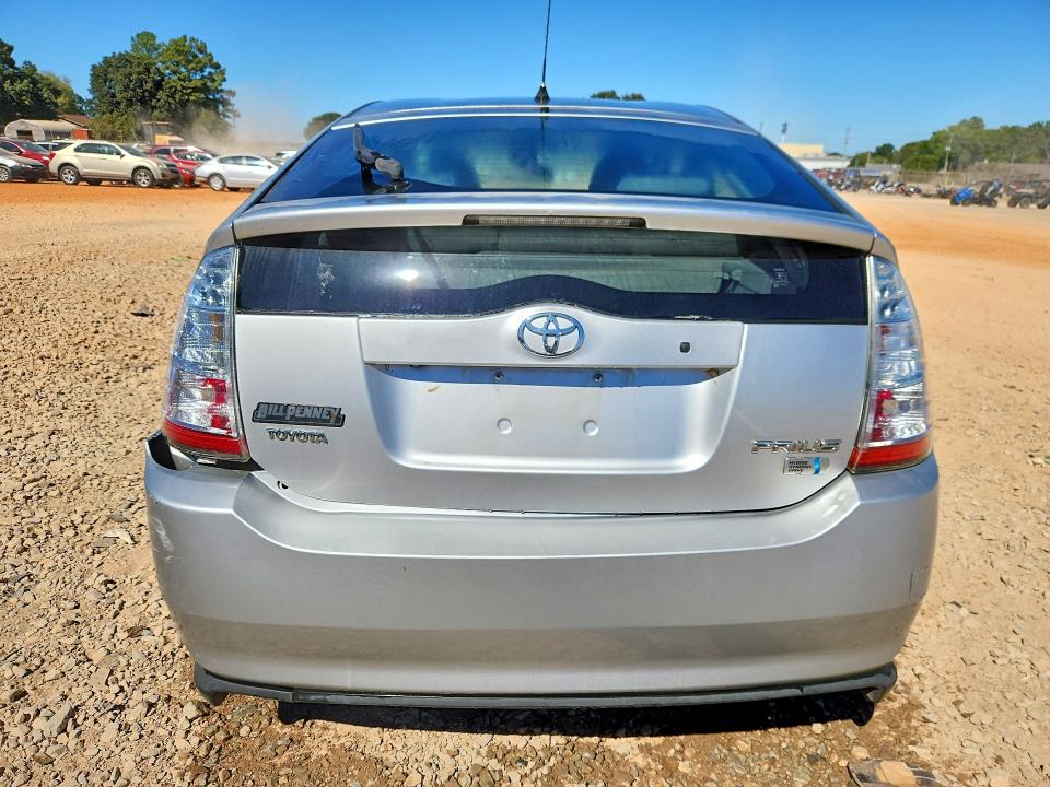 Снимка 6 от търг – 2006 TOYOTA PRIUS с VIN JTDKB20U963150360