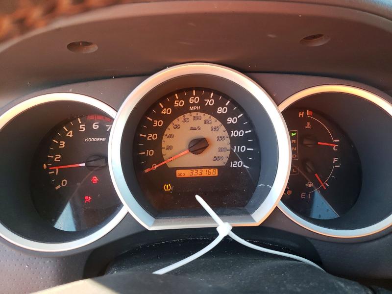 Снимка 9 от търг – 2006 TOYOTA TACOMA с VIN 5TEUU42N06Z158465