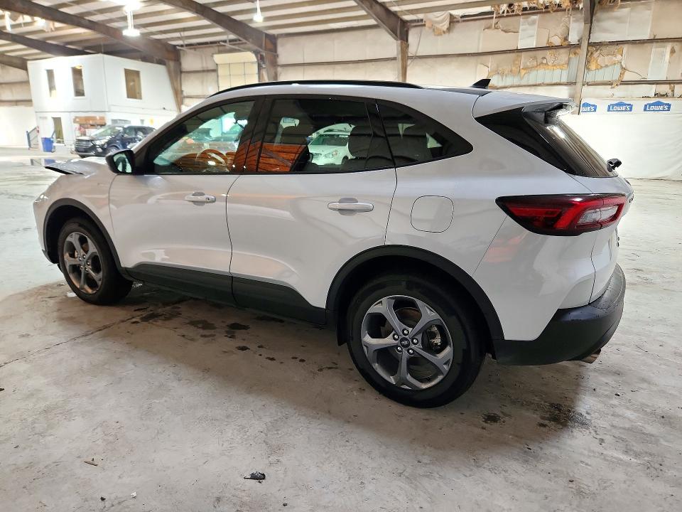 Photo 2 from auction – 2026 FORD ESCAPE with VIN 1FMCU9MN8TUA32442