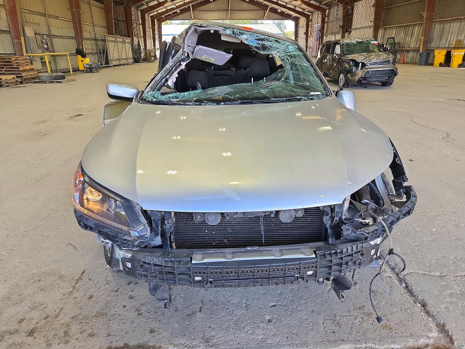 Снимка 5 от търг – 2014 HONDA ACCORD с VIN 1HGCR2F5XEA124233