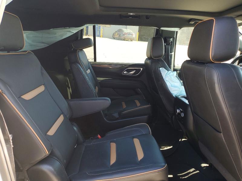 Снимка 11 от търг – 2022 GMC YUKON XL с VIN 1GKS2HKL3NR136042