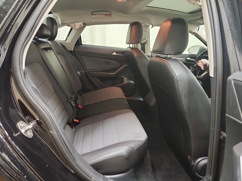Снимка 10 от търг – 2025 VOLKSWAGEN JETTA с VIN 3VW7X7BU3SM093709