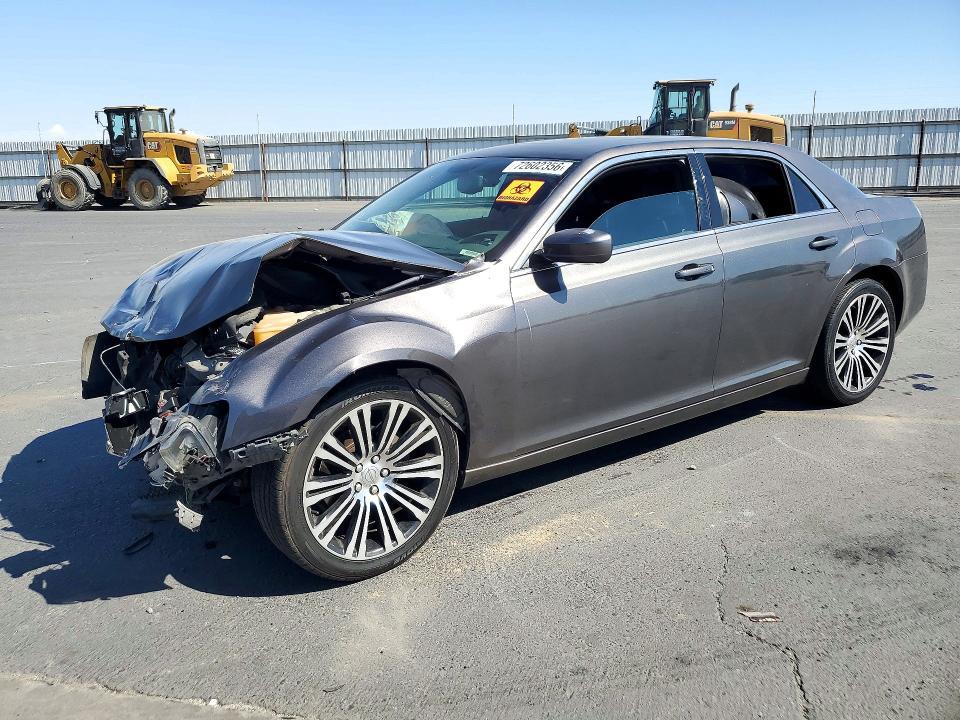 Photo 1 from auction – 2013 CHRYSLER 300 with VIN 2C3CCABG1DH556571