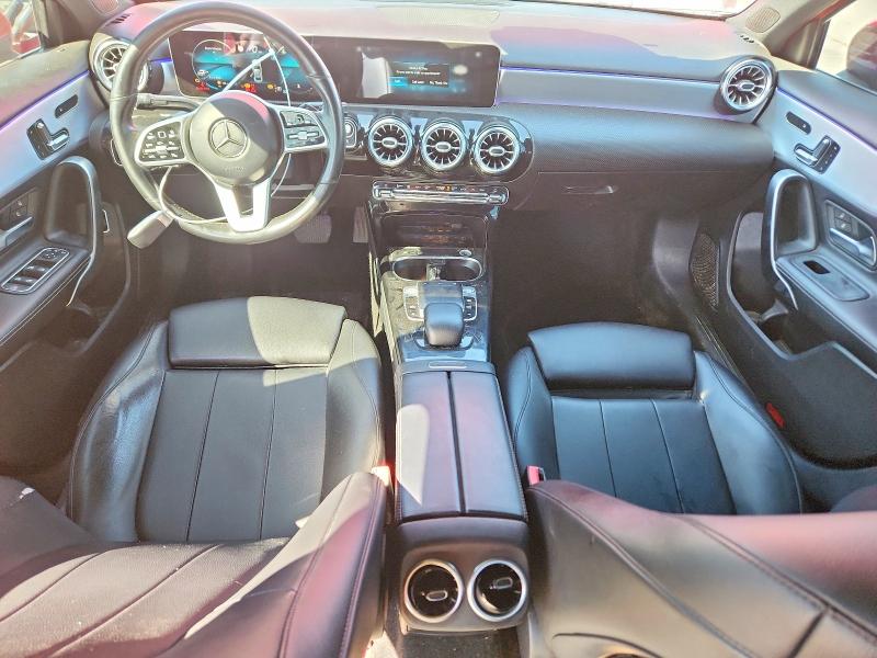 Снимка 8 от търг – 2019 MERCEDES-BENZ A с VIN WDD3G4FB5KW024373