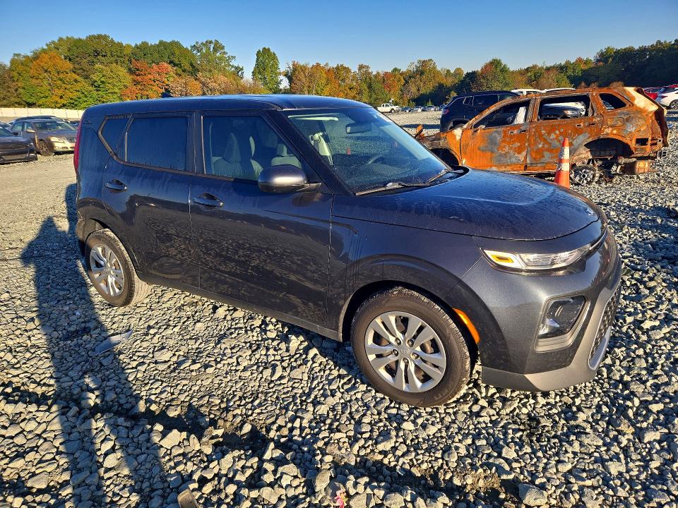 Photo 4 from auction – 2021 KIA SOUL with VIN KNDJ23AU6M7745950