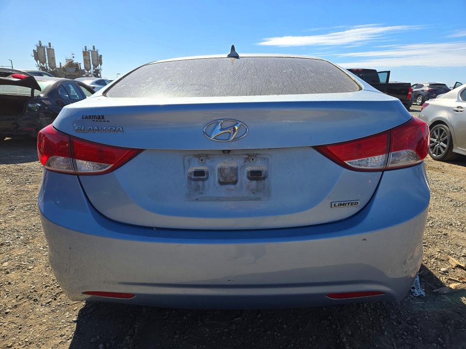 Снимка 6 от търг – 2013 HYUNDAI ELANTRA с VIN KMHDH4AE2DU801762