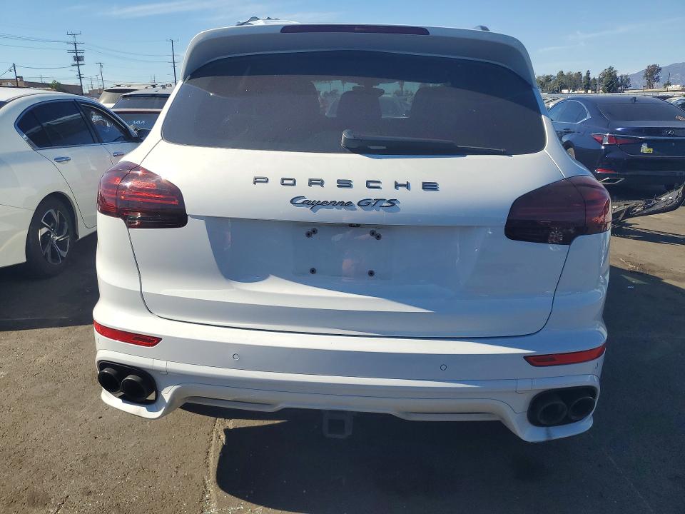 صورة رقم 6 من المزاد - 2016 PORSCHE CAYENNE مع VIN WP1AD2A25GLA73036