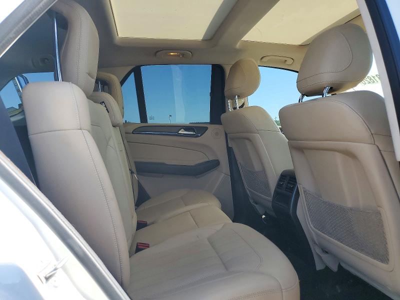 Снимка 11 от търг – 2018 MERCEDES-BENZ GLE с VIN 4JGDA5HB0JB082833