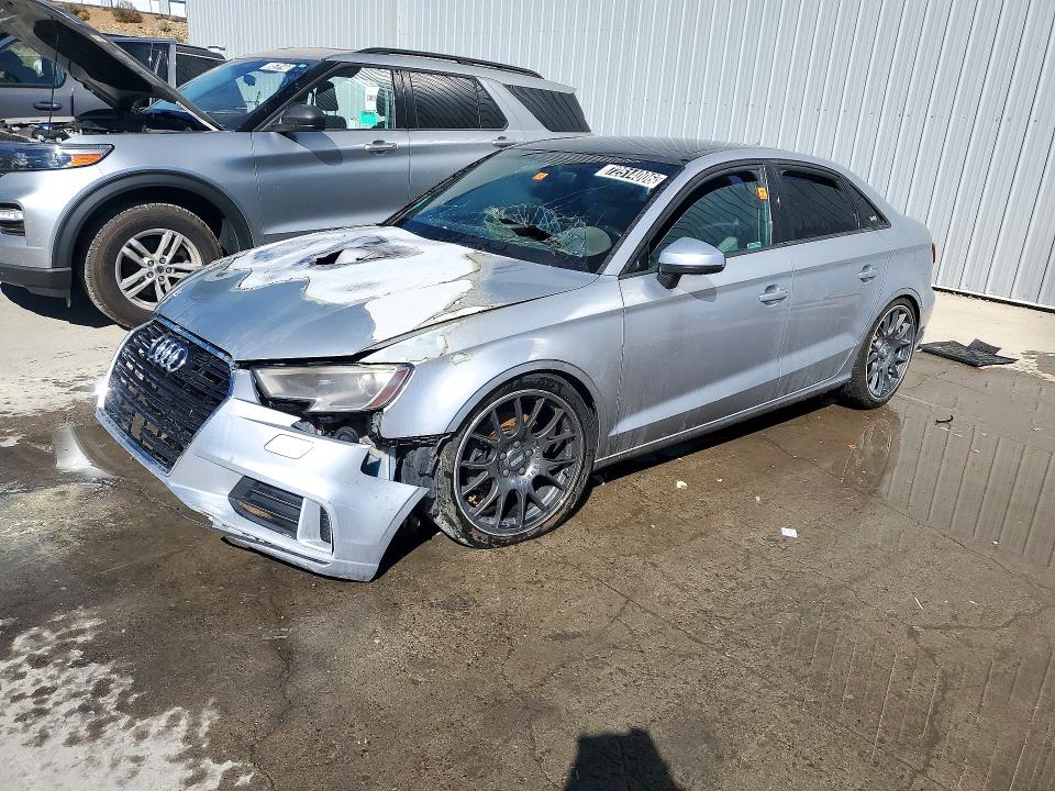 AUDI A3 2018 with VIN WAUAUGFFXJ1041760 - Photo from auction
