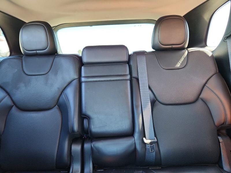 Снимка 10 от търг – 2019 JEEP CHEROKEE с VIN 1C4PJLDB8KD222886
