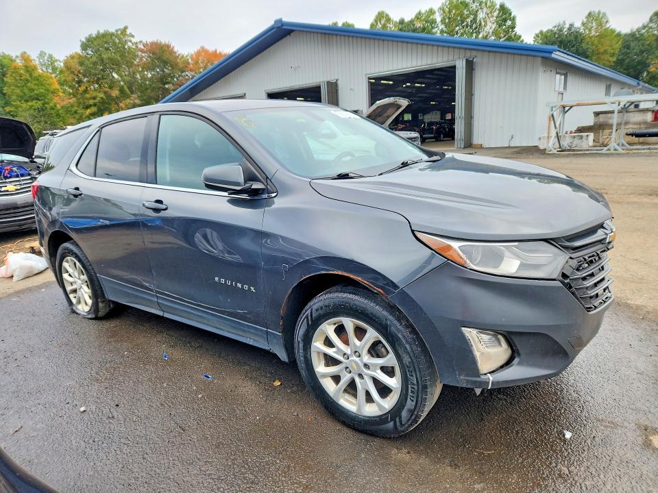 Photo 4 from auction – 2018 CHEVROLET EQUINOX with VIN 2GNAXSEV9J6308302