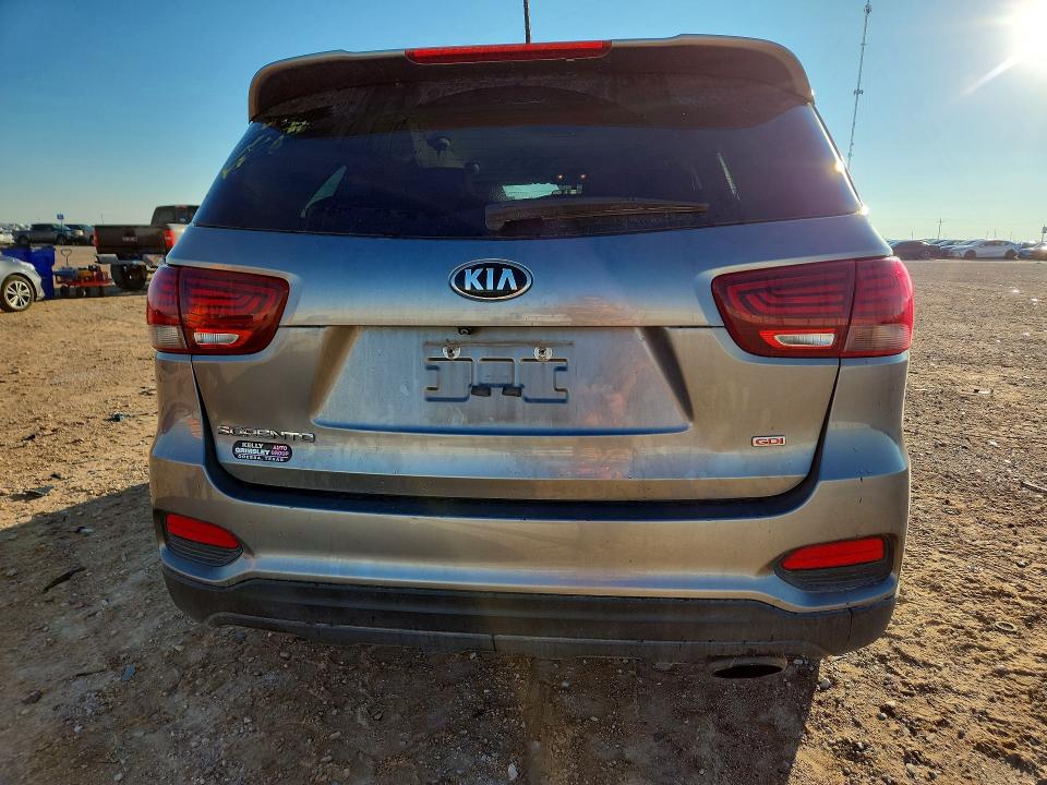 Photo 6 from auction – 2019 KIA SORENTO with VIN 5XYPG4A37KG508330