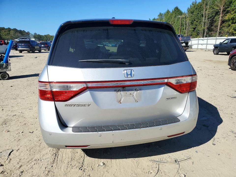 Снимка 6 от търг – 2013 HONDA ODYSSEY с VIN 5FNRL5H95DB061558