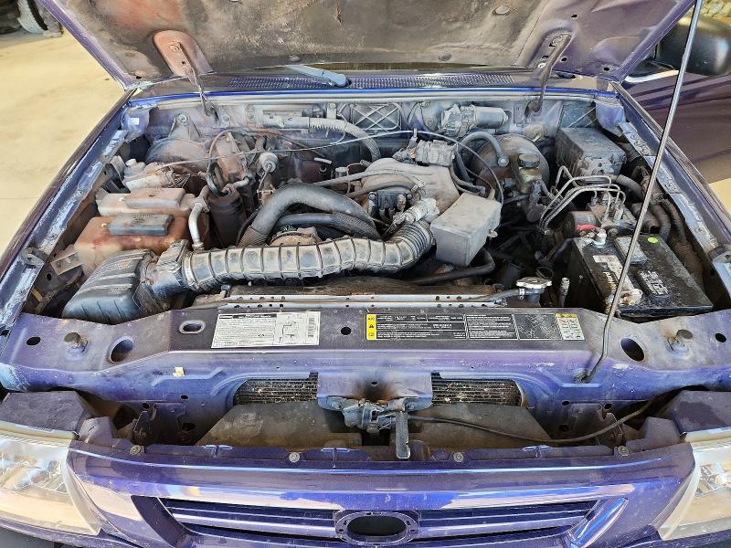 Снимка 11 от търг – 2001 MAZDA B3000 с VIN 4F4YR16U31TM01915