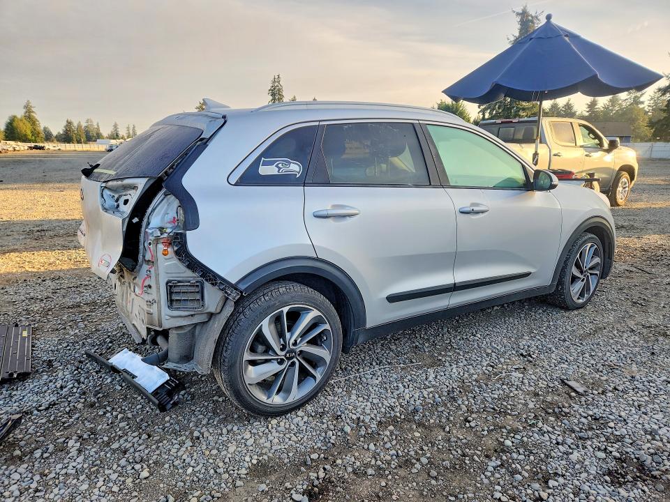 Foto 3 de la subasta – 2017 KIA NIRO con VIN KNDCE3LC8H5078790