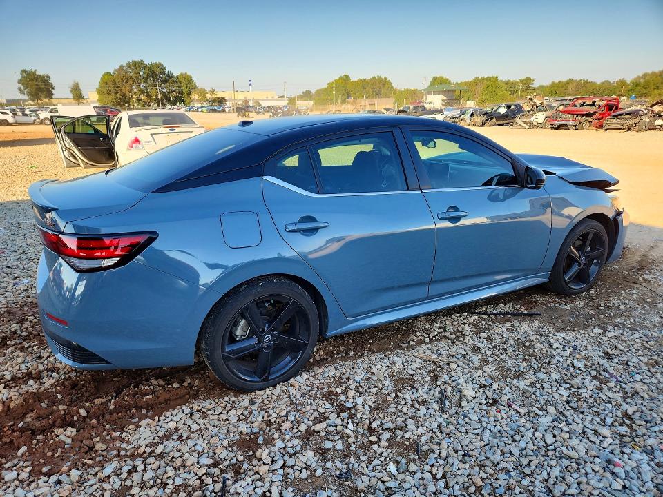 Photo 3 from auction – 2024 NISSAN SENTRA with VIN 3N1AB8DVXRY372549