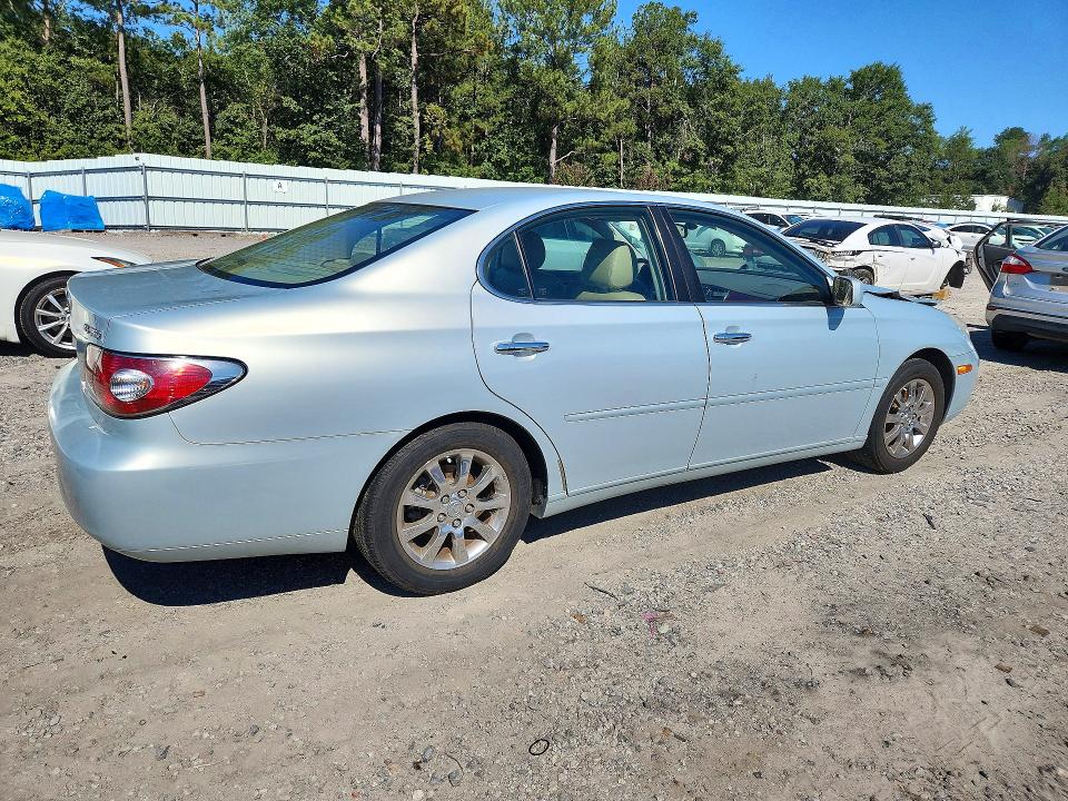 Снимка 3 от търг – 2004 LEXUS ES с VIN JTHBA30G545025651