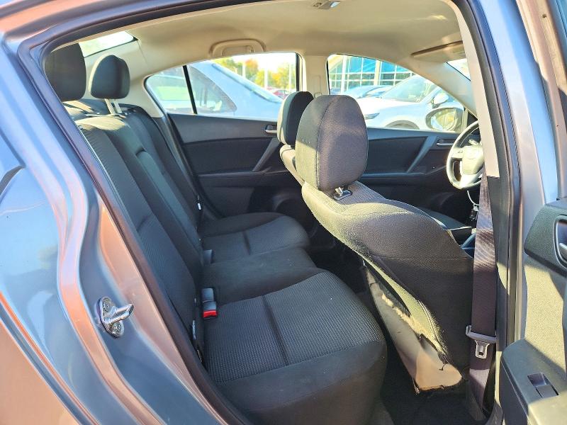 Foto 10 de la subasta – 2012 MAZDA 3 con VIN JM1BL1V85C1541788