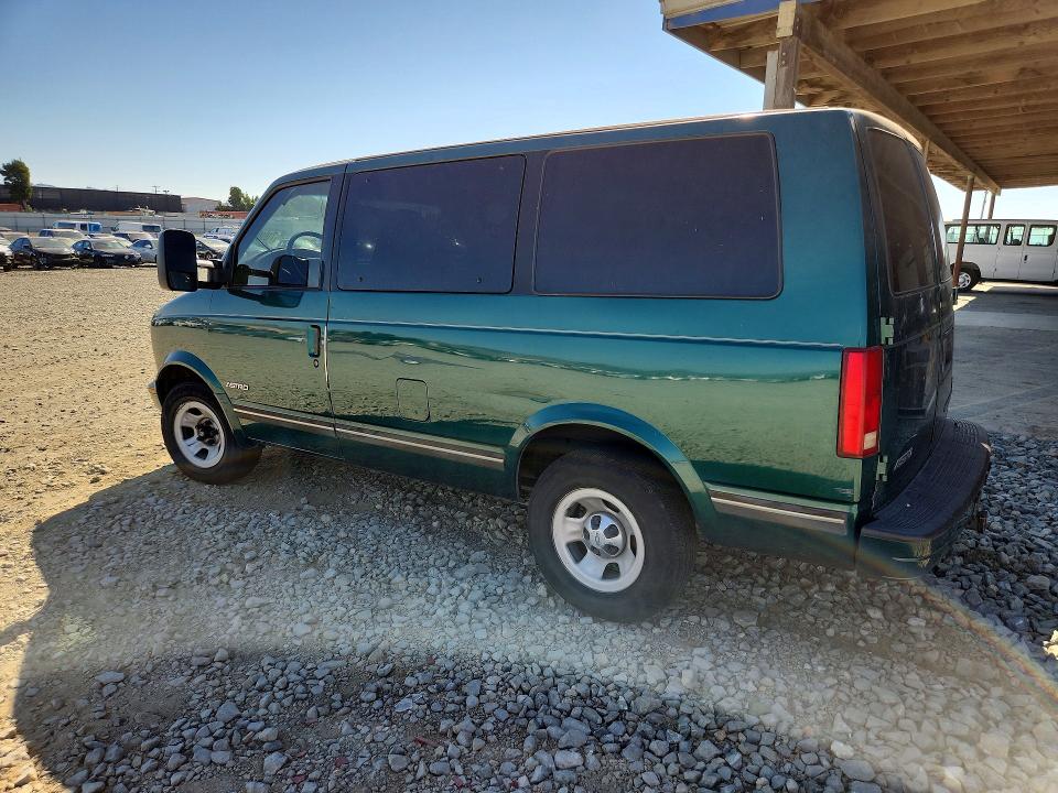 Photo 2 from auction – 1998 CHEVROLET ASTRO with VIN 1GNDM19W7WB209131