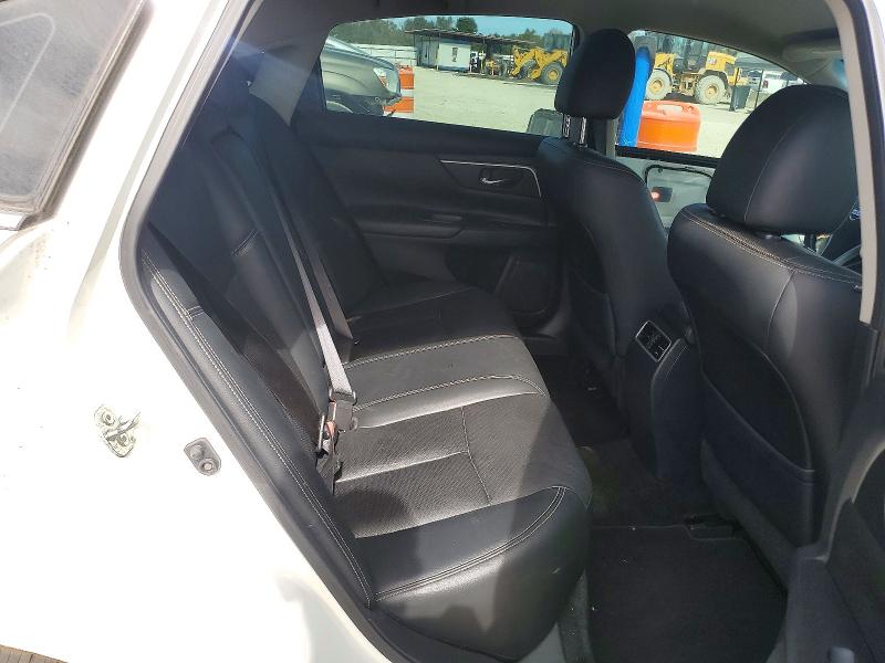 Снимка 10 от търг – 2018 NISSAN ALTIMA с VIN 1N4AL3AP1JC247171