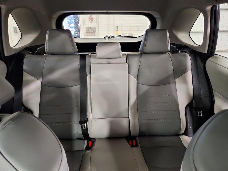 صورة رقم 10 من المزاد - 2023 TOYOTA RAV4 مع VIN JTMB6RFV0PD108863