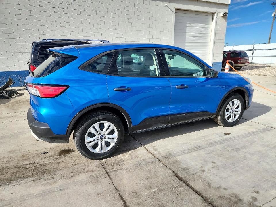 Снимка 3 от търг – 2020 FORD ESCAPE с VIN 1FMCU9F68LUA34438
