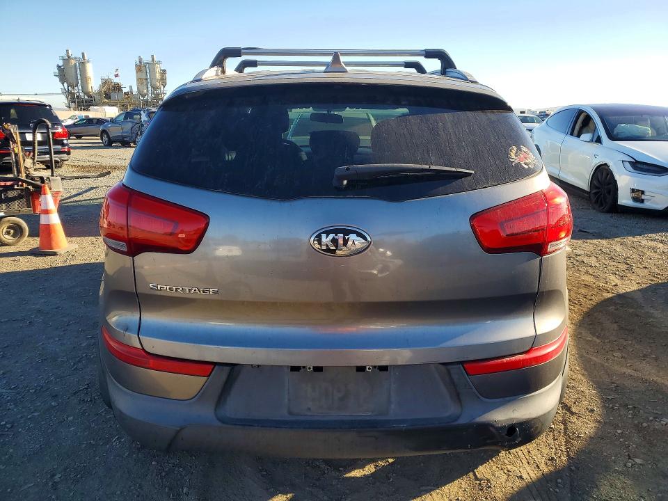 Photo 6 from auction – 2015 KIA SPORTAGE with VIN KNDPB3ACXF7679049