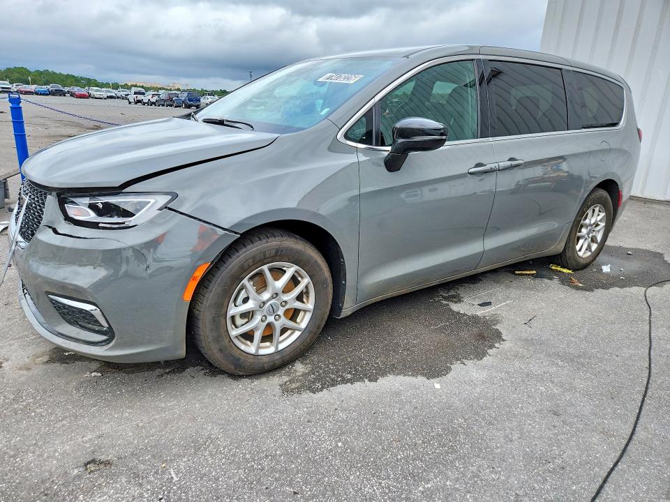 Photo 1 from auction – 2025 CHRYSLER PACIFICA with VIN 2C4RC1BG7SR542560