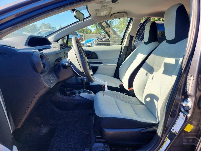 Photo 7 from auction – 2014 TOYOTA PRIUS C with VIN JTDKDTB39E1066053