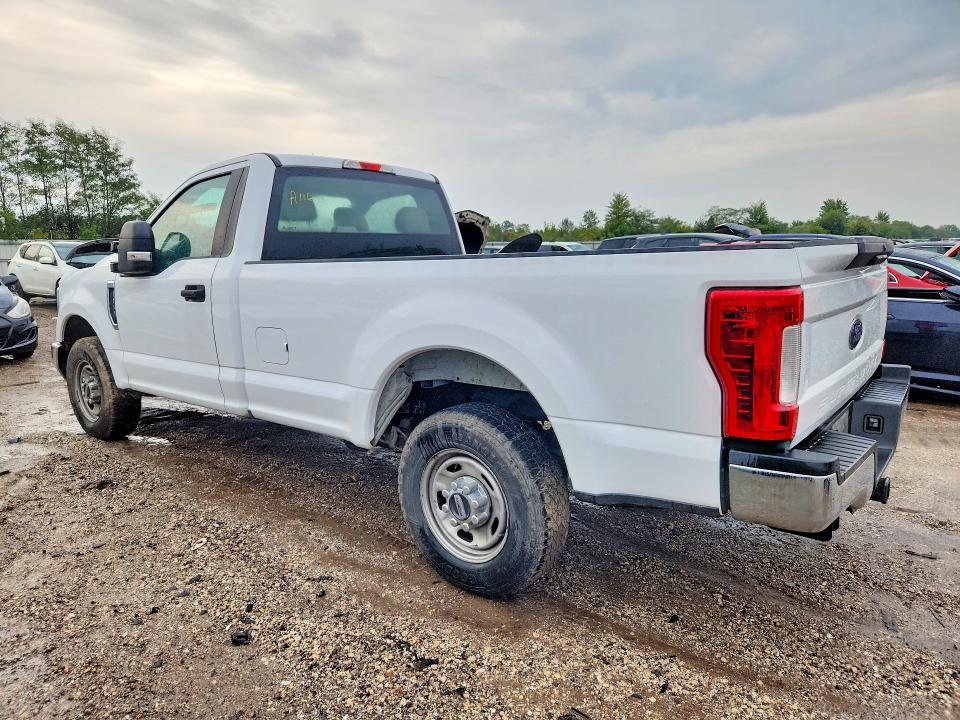 Photo 2 from auction – 2019 FORD F250 with VIN 1FTBF2A67KED56215