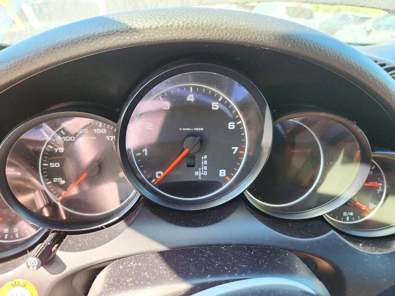 Zdjęcie 9 z aukcji – 2016 PORSCHE CAYENNE z VIN WP1AA2A25GLA09507