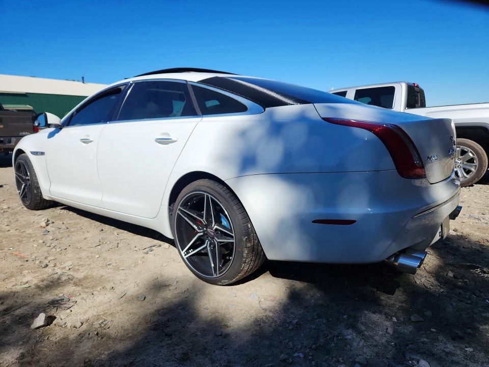 Снимка 2 от търг – 2012 JAGUAR XJL с VIN SAJWA2GBXCLV28627