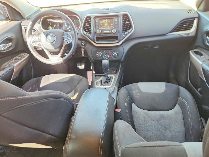 Zdjęcie 8 z aukcji – 2017 JEEP CHEROKEE z VIN 1C4PJLAB1HW641292