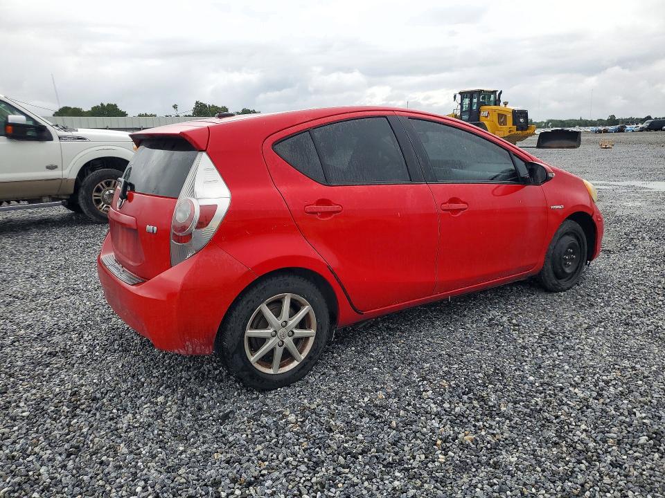 Фото 3 с аукциона – 2012 TOYOTA PRIUS C с VIN JTDKDTB32C1508541