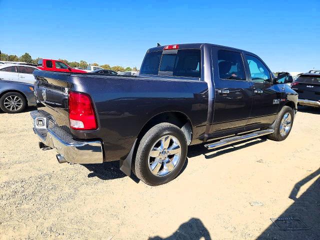 Снимка 3 от търг – 2015 RAM 1500 с VIN 1C6RR6LM4FS742713