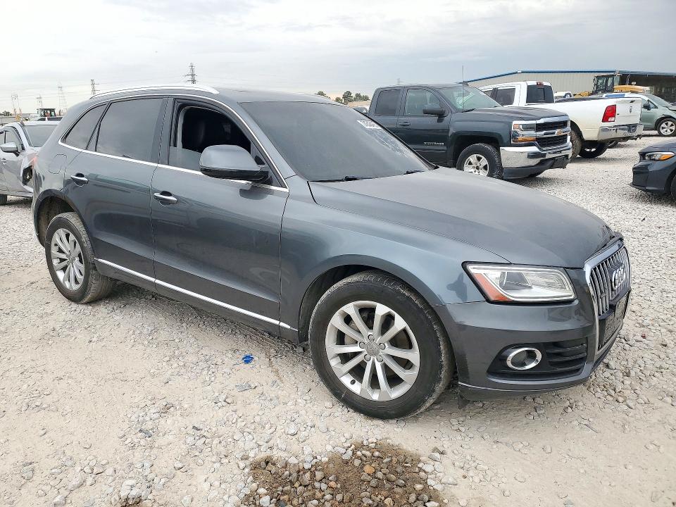 Снимка 4 от търг – 2017 AUDI Q5 с VIN WA1C2AFP1HA070771