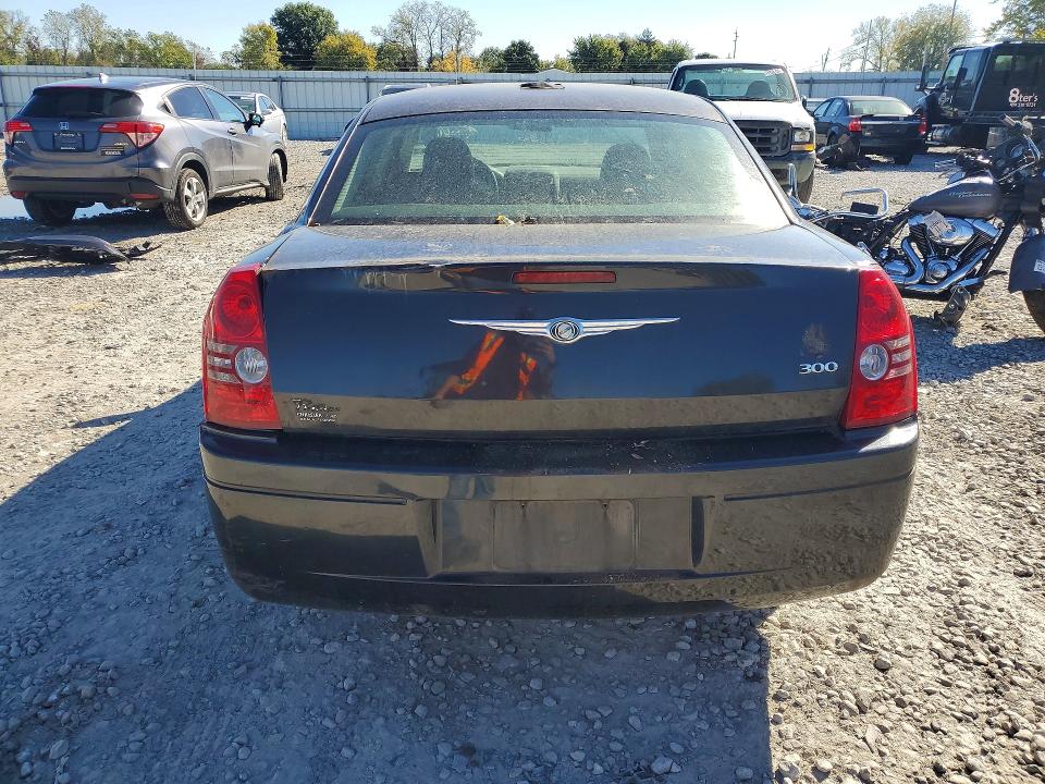 Снимка 6 от търг – 2008 CHRYSLER 300 с VIN 2C3KA43R18H123275