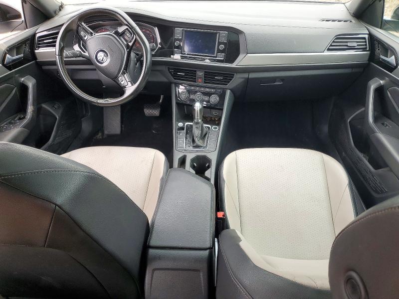 Photo 8 from auction – 2019 VOLKSWAGEN JETTA with VIN 3VWC57BUXKM181337