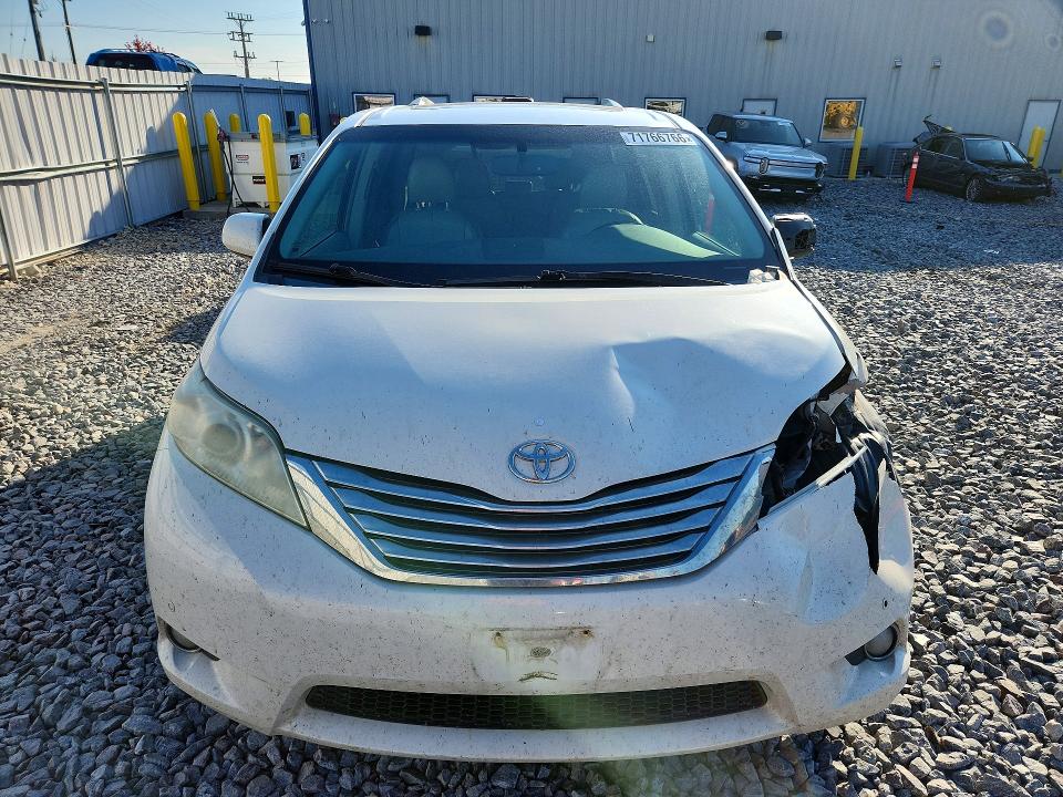 Снимка 5 от търг – 2012 TOYOTA SIENNA с VIN 5TDYK3DC9CS279095